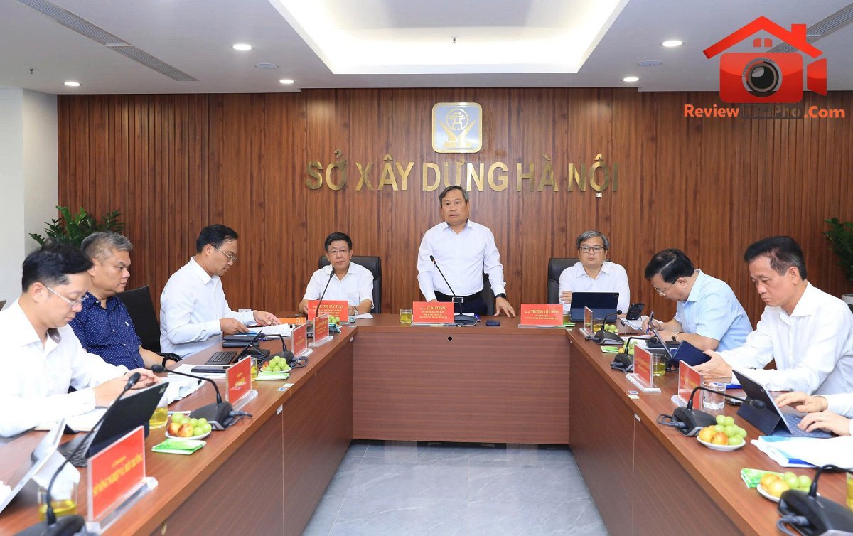 Chủ tịch Hà Nội: Quy hoạch là nhiệm vụ đặc biệt quan trọng, phải đi trước một bước - Ảnh 1.