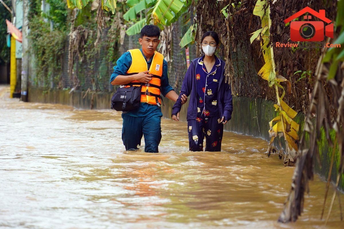 Lũ sông Buông tràn về, khu dân cư cạnh cao tốc ở Đồng Nai lại ngập - Ảnh 5.