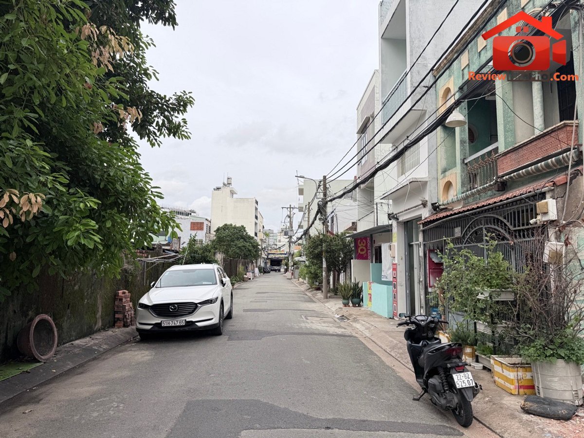 Đất hiếm trung tâm Tân Phú ngang 6.2m nở hậu 7.4m hẻm 10m nhà đất bất động sản sổ đỏ