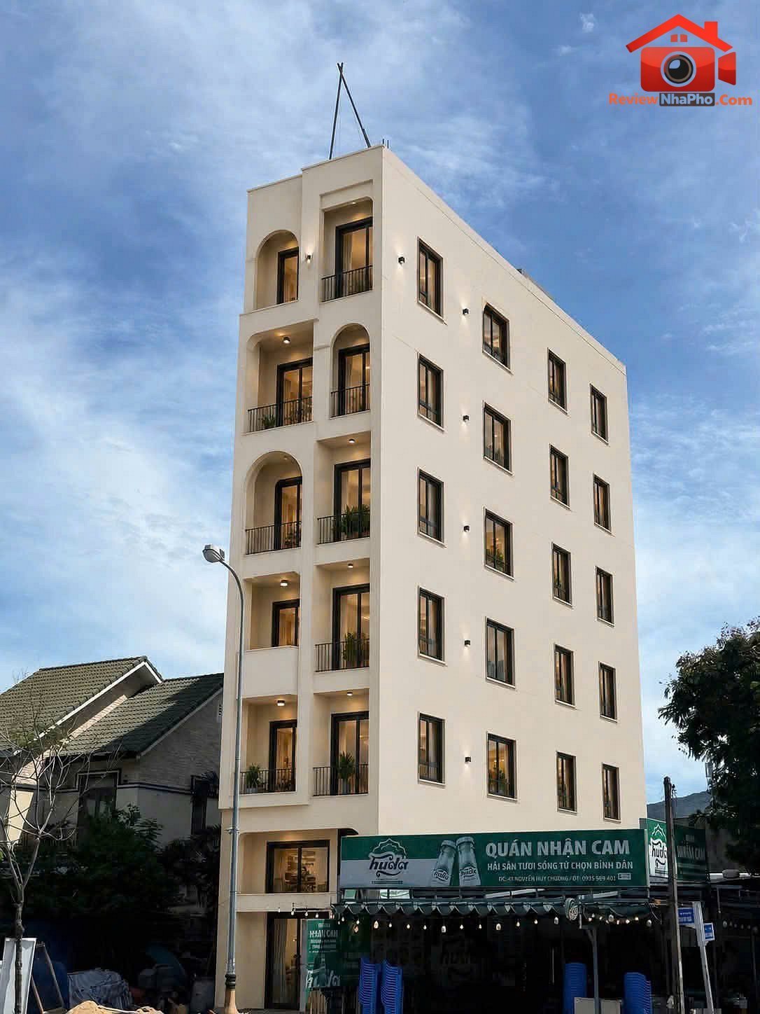 Toà căn hộ 7 tầng sát biển đường Nguyễn Huy Chương giá 38 tỷ nhà đất bất động sản sổ đỏ