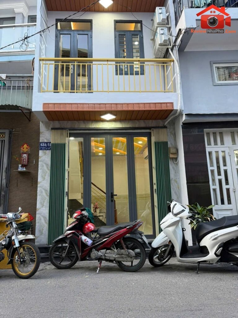 Nhà 2 lầu tân bình – 29,04m2, giá chỉ 3,1 tỷ, sổ lâu dài, vị trí tiện ích gần trung tâm Bán nhà đất Đường Lạc Long Quân – Phường cũ 9 Quận Tân Bình – Phường mới 9 – Thành phố Hồ Chí Minh