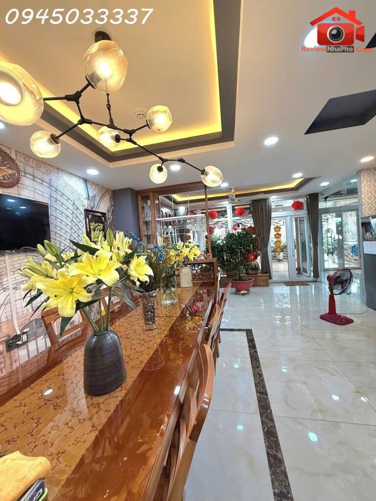 Bán chdv mặt tiền cao thị chính phường phú thuận quận 7 – 200m2 – 58 tỷ