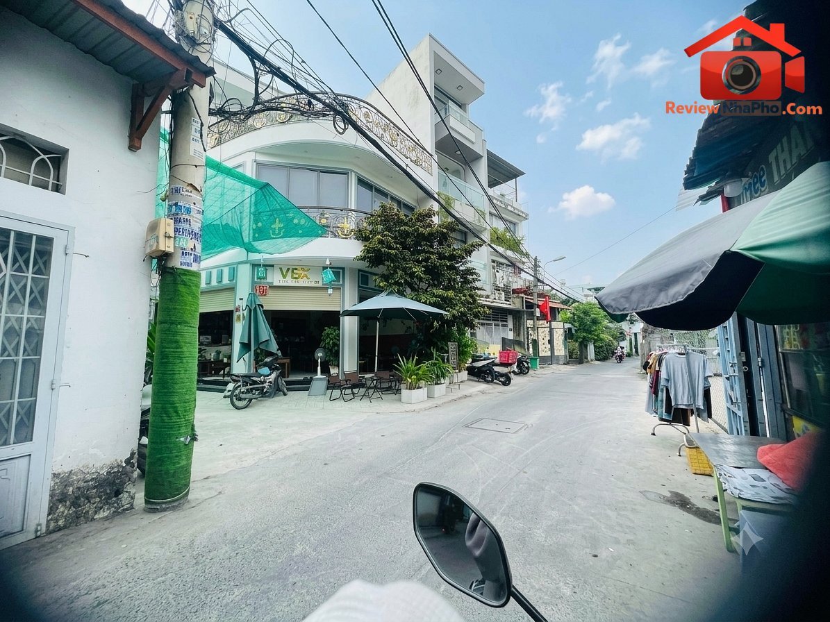 Mua đất tặng nhà C4 hẻm ô tô 4m gần CV Cây Sộp 4,5… – Bán nhà trong ngõ, hẻm Huyện Tân Hưng – Long An giá 3 – 5 tỷ