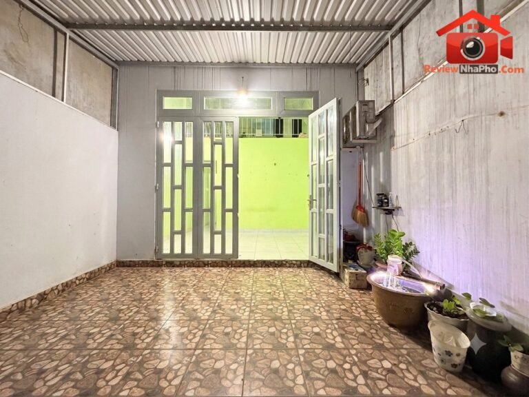 Nhà đẹp vuông vức gần công viên Cây Sộp 3,35 tỷ Tâ… – Bán đất Huyện Tân Hưng – Long An giá 3 – 5 tỷ