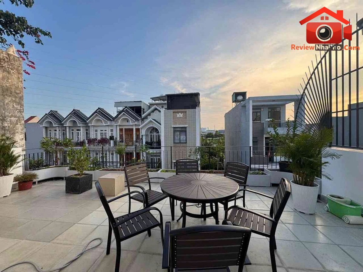 Bán biệt thự sang, đẹp, thoáng, nội thất cao cấp, … – Bán biệt thự Quận 12 – TP Hồ Chí Minh giá 10 – 15 tỷ