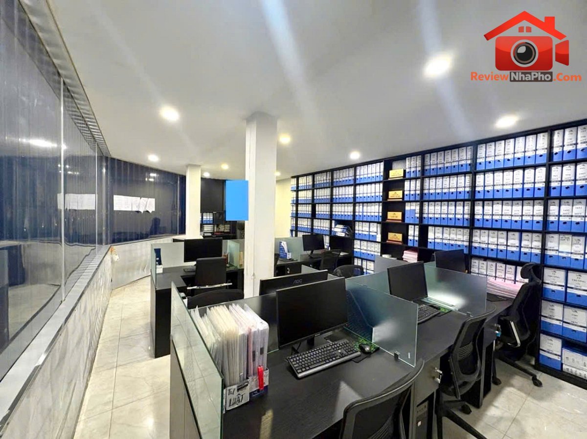 Bán nhà đất Đường Phan Văn Trường – Phường cũ Cầu Ông Lãnh Quận 1 – Phường mới Cầu Ông Lãnh – Thành phố Hồ Chí Minh Diện tích 42m2 Giá 35.5 tỷ