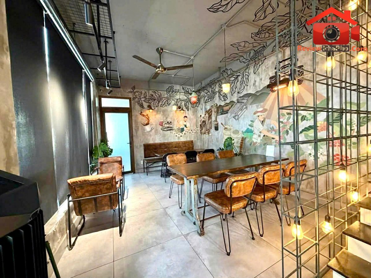 Bán nhà đất Đường Phạm Văn Bạch – Phường cũ Tân Sơn Quận Tân Bình – Phường mới Tân Sơn Nhì – Thành phố Hồ Chí Minh Diện tích 89m2 Giá 26.9 tỷ