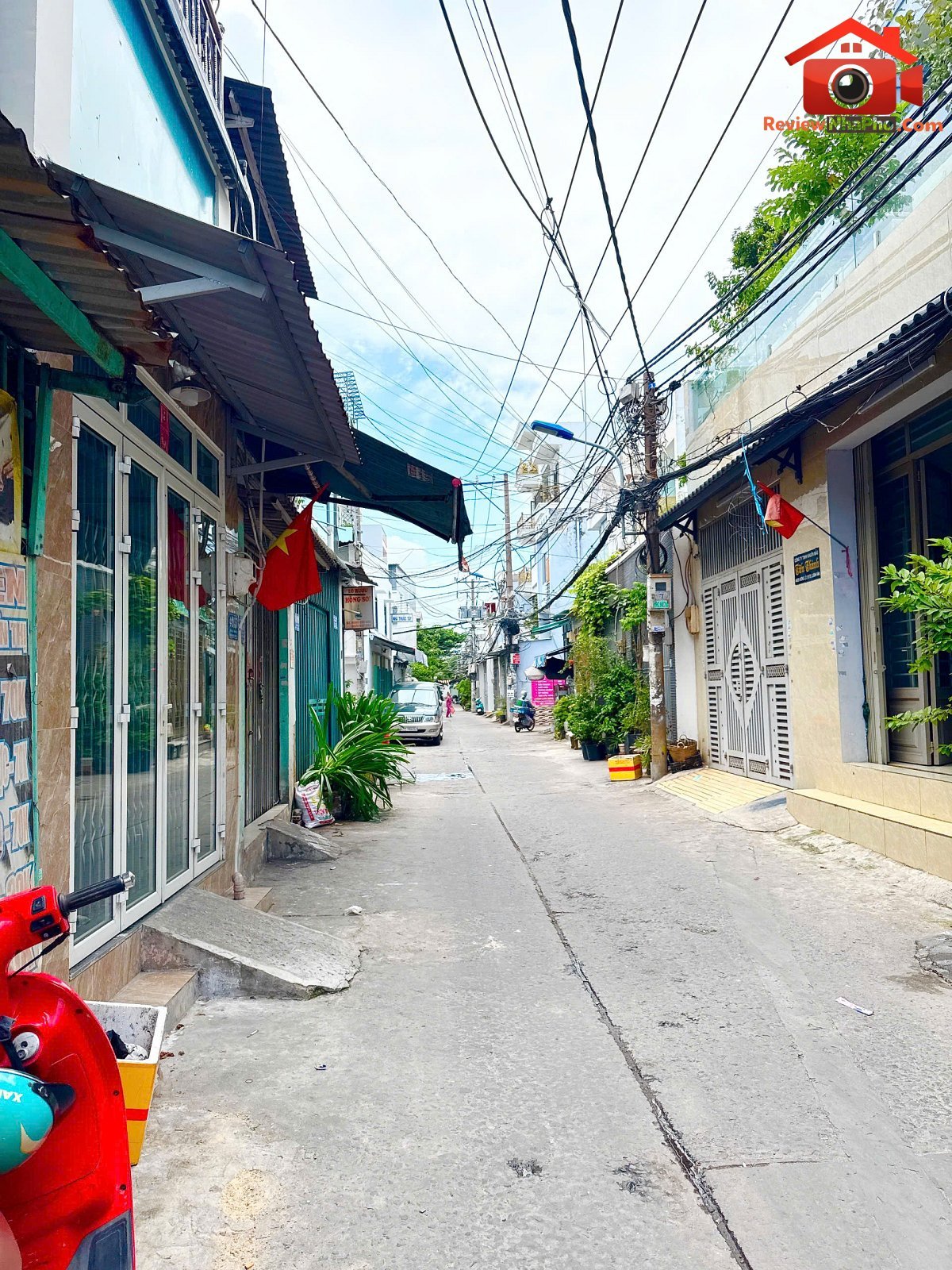 Bán nhà thiết kế hiện đại 5,38 tỷ 40m2 hẻm chợ Hương Lộ 2 phường Bình Trị Đông quận Bình Tân nhà đất bất động sản sổ đỏ