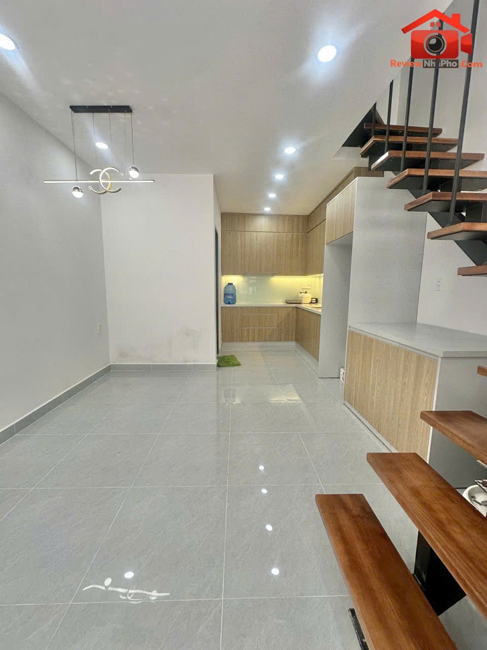 Nhà đẹp 2 tầng 44m2 hẻm xe hơi gần AEON Tân Phú nh… – Bán nhà trong ngõ, hẻm Quận Tân Phú – TP Hồ Chí Minh giá 5 – 7 tỷ