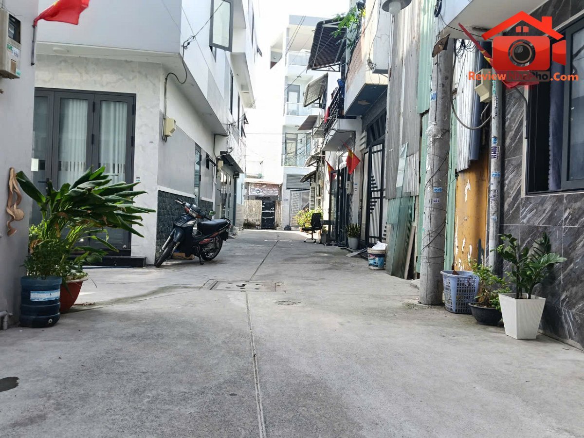 Nhà đẹp 2 tầng 44m2 hẻm xe hơi gần AEON Tân Phú nhỉnh 5 tỷ
