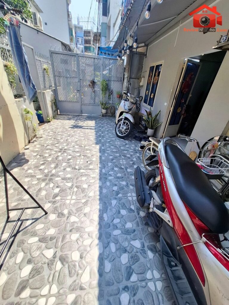 Nhà đẹp Tám Danh phường 4 quận 8 nhỉnh 5 tỷ nhà riêng