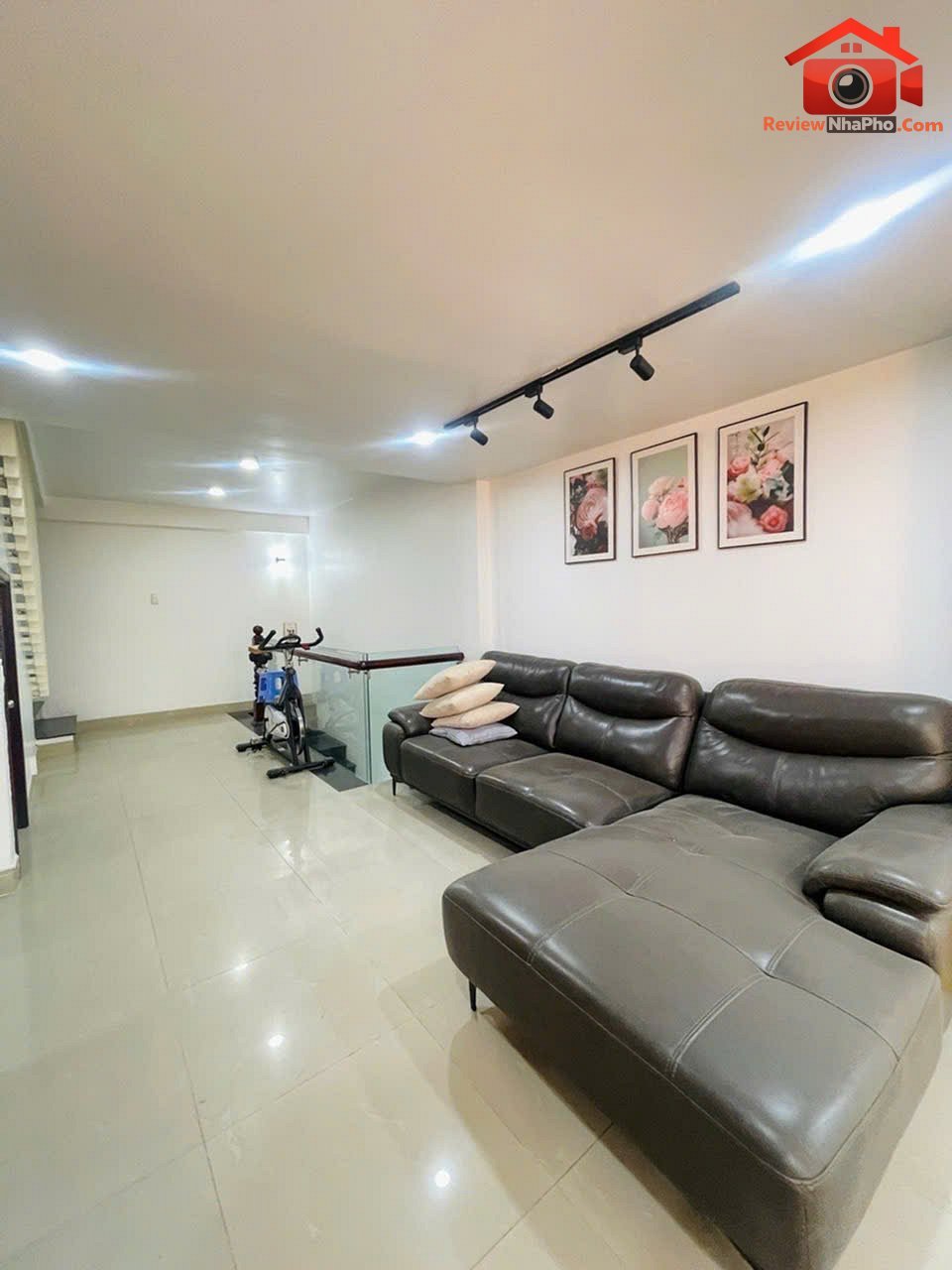 Bán nhà đất Đường Cách mạng tháng 8 – Phường cũ 15 Quận 1 – Phường mới 15 – Thành phố Hồ Chí Minh diện tích 53m2 giá 10300000000