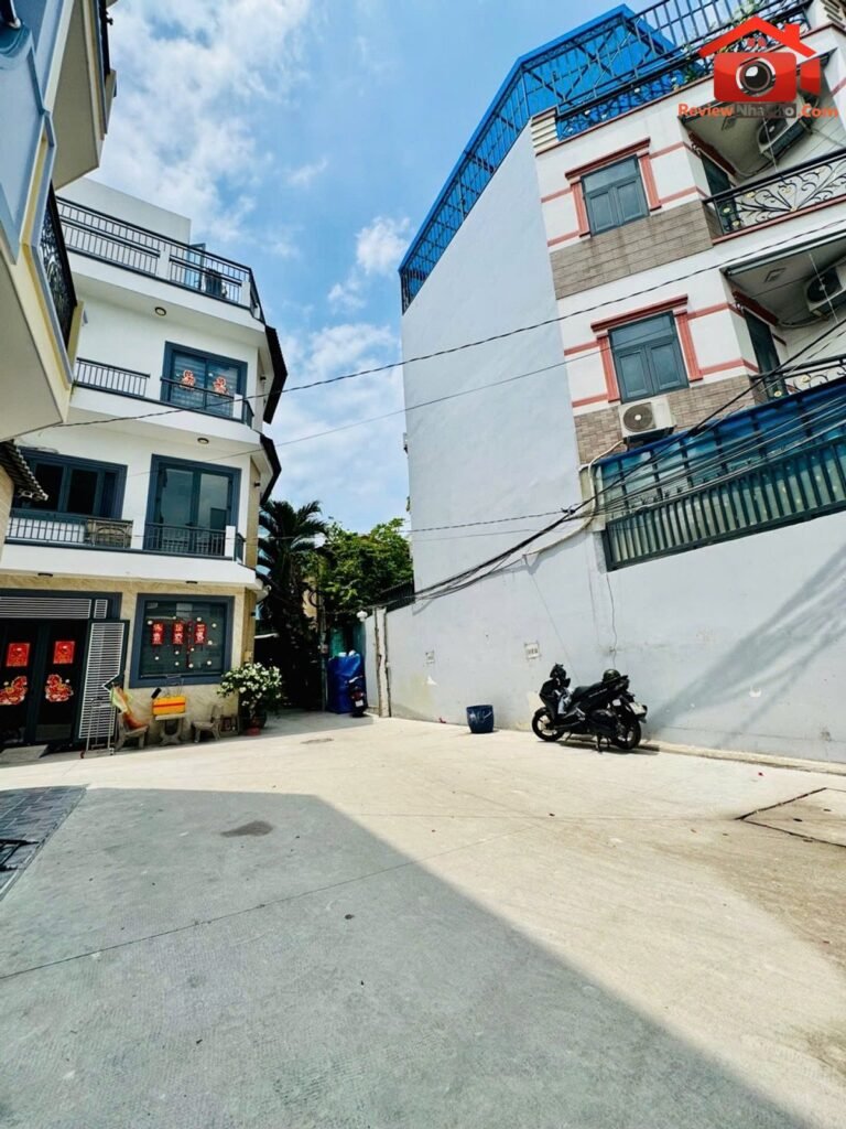 Nhà 4 tầng hẻm xe hơi Bình Đông phường 15 quận 8 giá 5,4 tỷ nhà đất bất động sản sổ đỏ