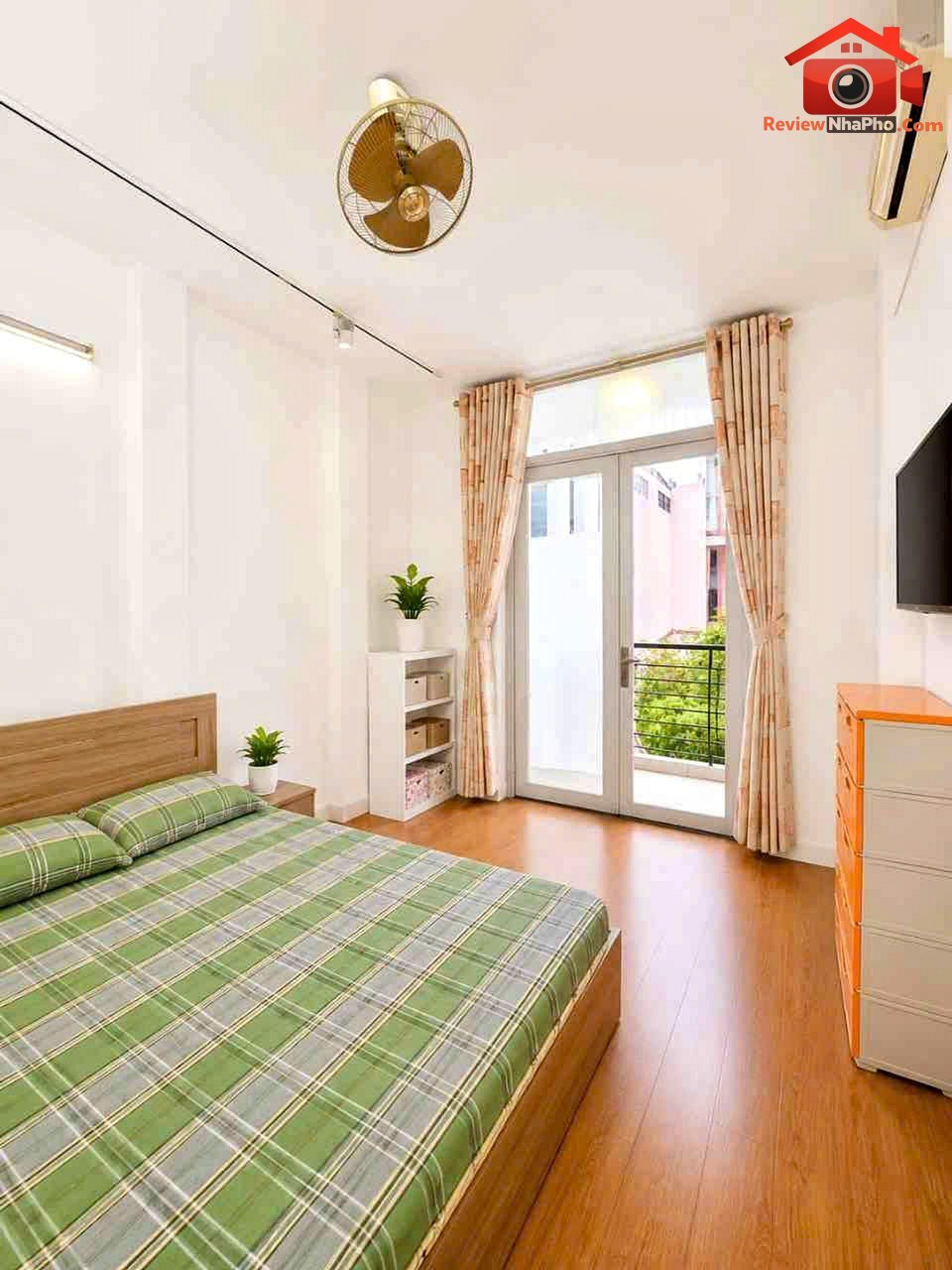 Bán nhà đất Đường Bà Huyện Thanh Quan – Phường cũ Xuân Hòa Quận 3 – Phường mới Xuân Hòa – Thành phố Hồ Chí Minh 40m2 21 tỷ