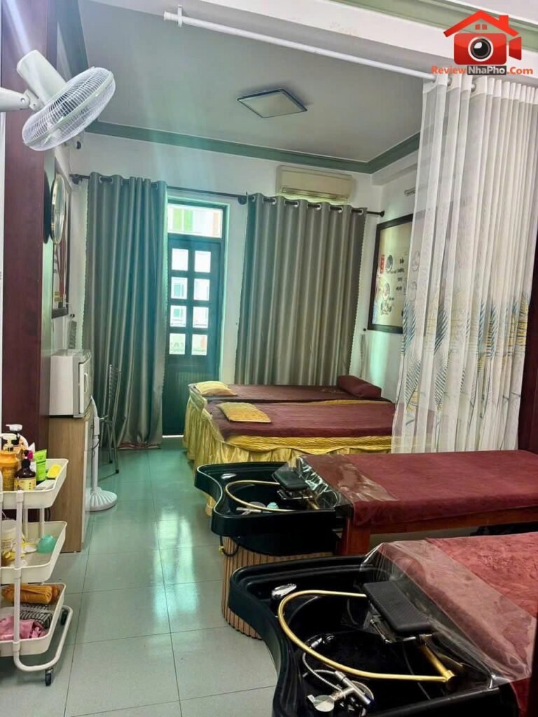 Siêu hót – sang nhượng spa dưỡng sinh Đường Cách Mạng Tháng Tám – Phường cũ 4 Quận Tân Bình – Phường mới 4 – Thành phố Hồ Chí Minh 350m2 313 triệu