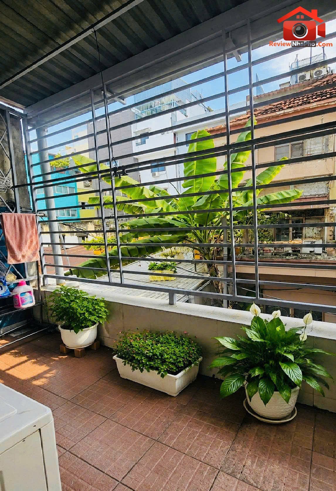 Nhà hẻm ô tô ba tháng hai, quận 10, 43 m2, giá 7.9 tỷ – Bán nhà đất Đường 3/2 – Phường cũ 12 Quận 10 – Phường mới Hòa Hưng – Thành phố Hồ Chí Minh