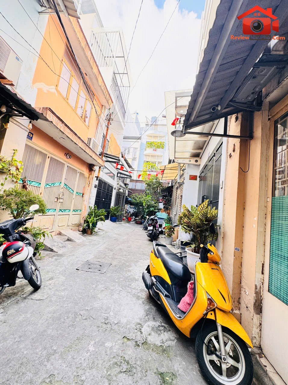 Bán nhà đất Đường Phan Tôn – Phường cũ Tân Định Quận 1 – Phường mới Tân Định – Thành phố Hồ Chí Minh Diện tích 56m2 Giá 14.8 tỷ