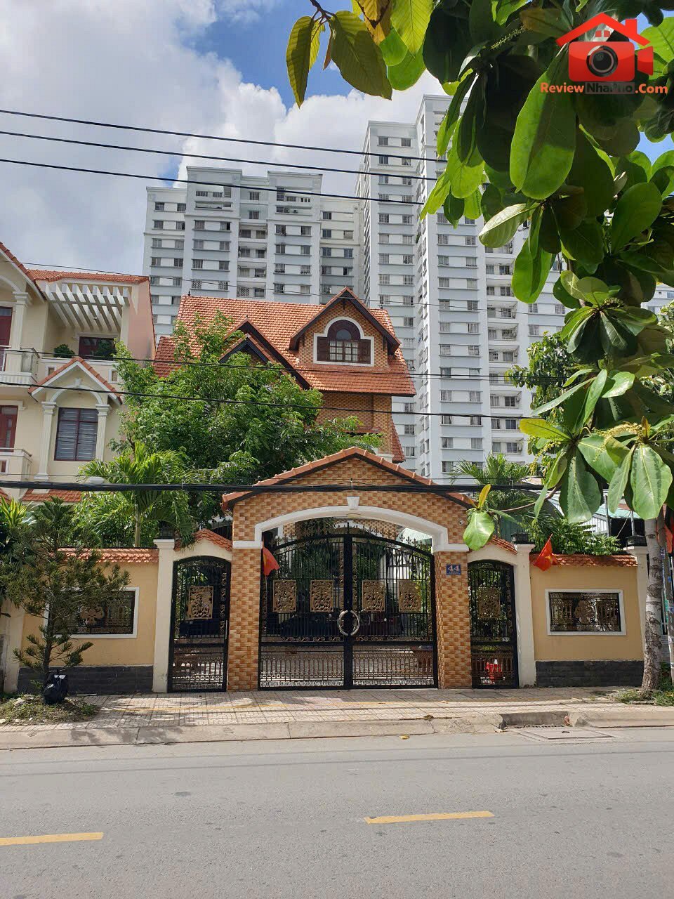 28.9 tỷ cho biệt thự mặt tiền Nguyễn Bình – … – Bán biệt thự Huyện Nhà Bè – TP Hồ Chí Minh giá 20 – 40 tỷ