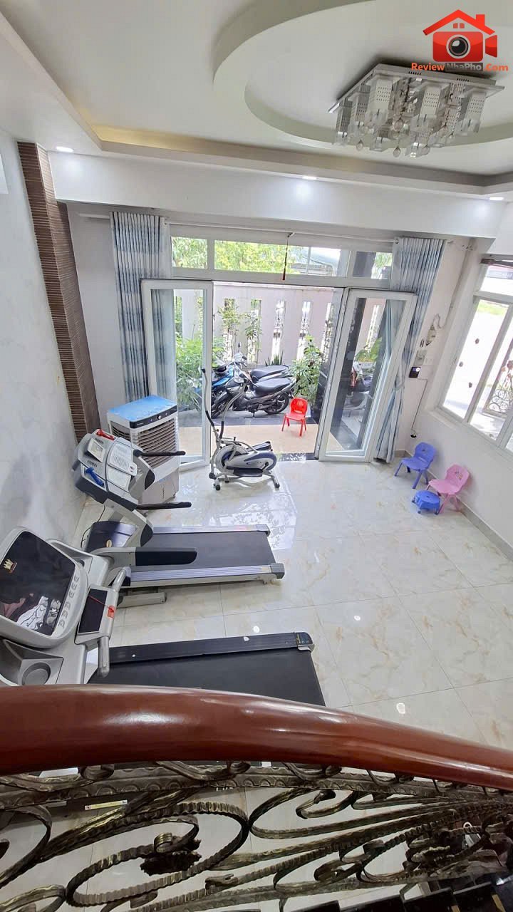 Giảm sốc 3 tỷ gấp bán biệt thự mặt tiền đường số 5C phường Bình Hưng Hòa B quận Bình Tân – Thành phố Hồ Chí Minh diện tích 206m2 giá 18400000000