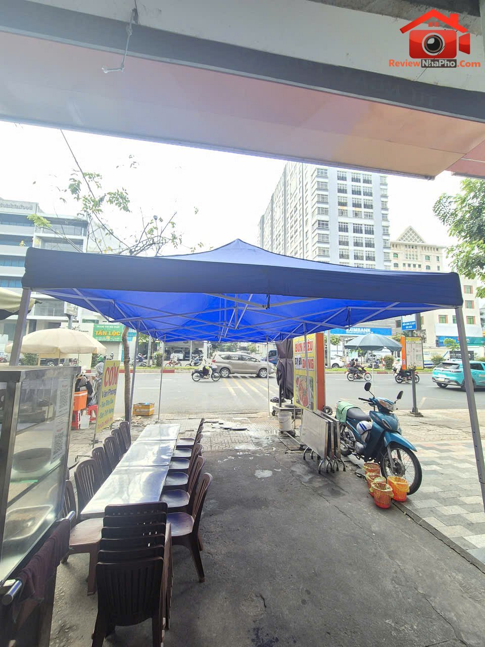Sang nhượng quán ăn mặt tiền Cộng Hòa – Phường cũ 12 Quận Tân Bình – Phường mới 12 – Thành phố Hồ Chí Minh diện tích 50m2 giá 80000000