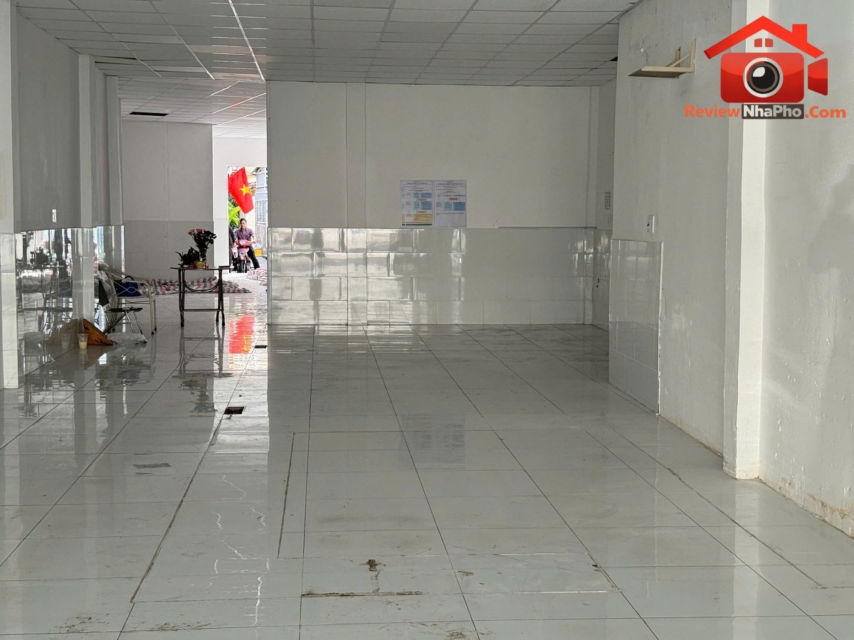 33 tỷ sở hữu ngay nhà 2 MT Lạc Long Quân, Tân Bình… – Bán nhà mặt phố Quận Tân Bình – TP Hồ Chí Minh giá 20 – 40 tỷ