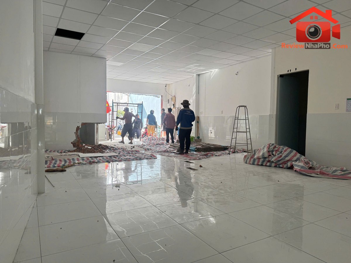 33 tỷ sở hữu ngay nhà 2 MT Lạc Long Quân, Tân Bình… – Bán nhà mặt phố Quận Tân Bình – TP Hồ Chí Minh giá 20 – 40 tỷ