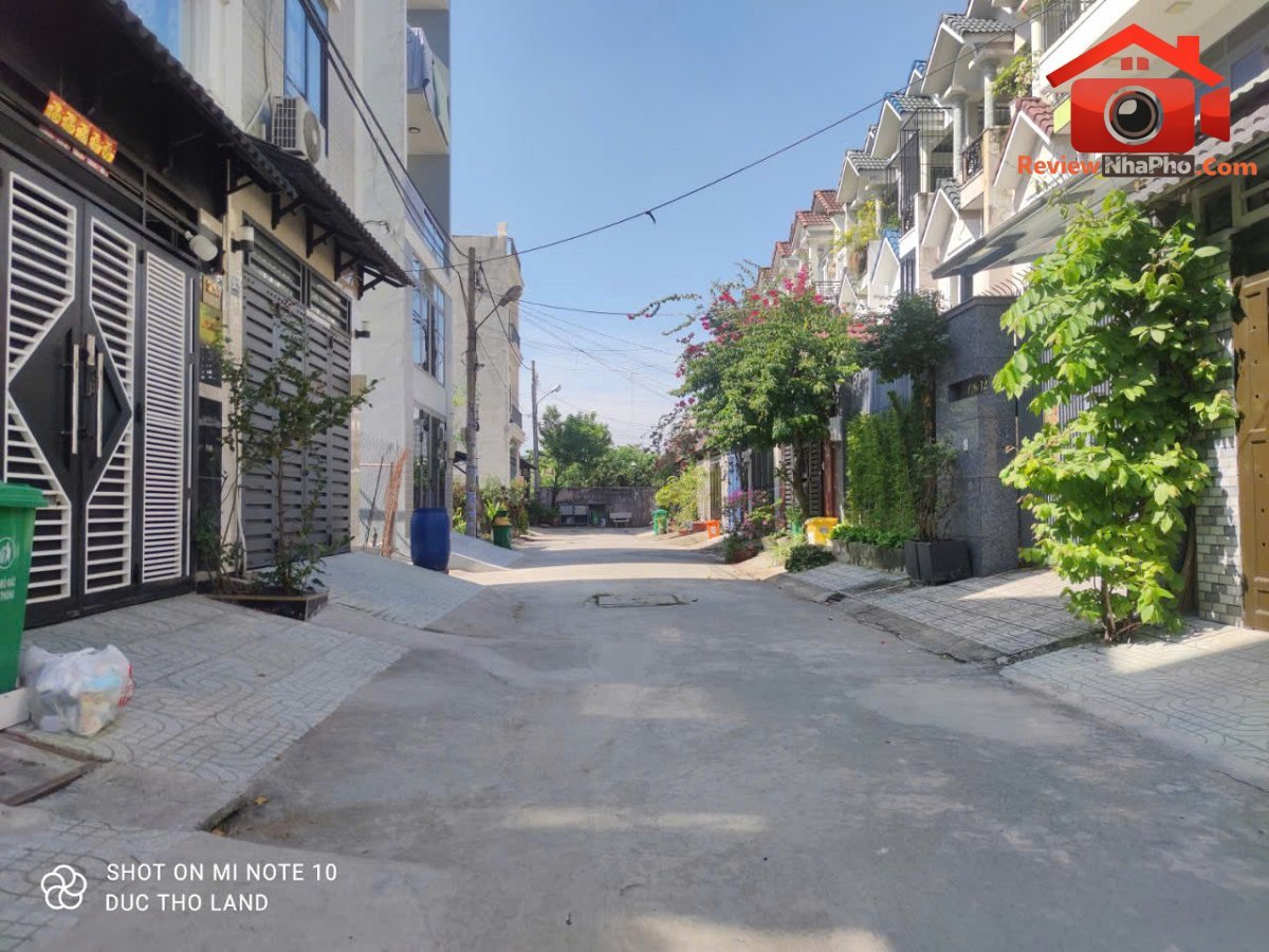 Bán biệt thự sang, đẹp, thoáng, nội thất cao cấp, hxh vườn lài, 160m2, 12000000000