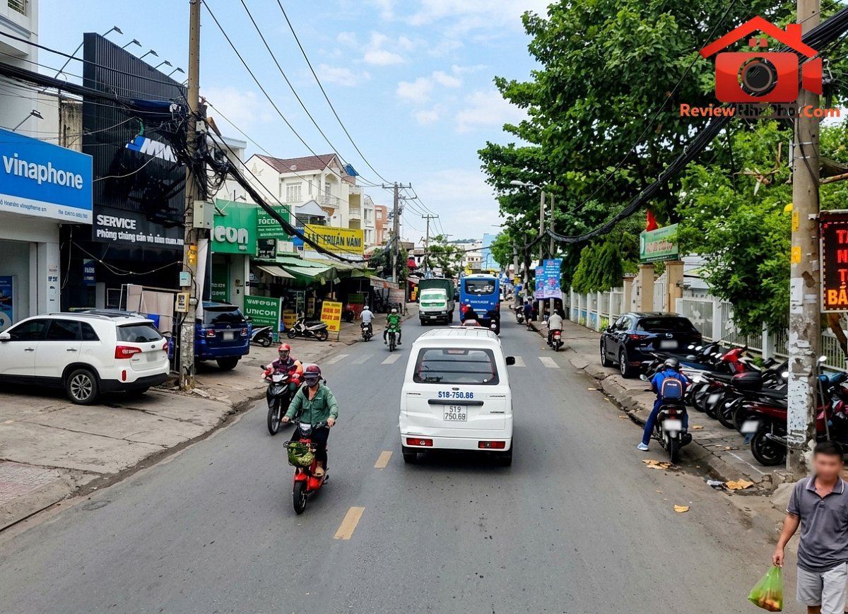 Nhà mặt phố Phạm Văn Chiêu 123m2, 3 tầng sát chợ Xóm Mới – 13 tỷ 990 triệu