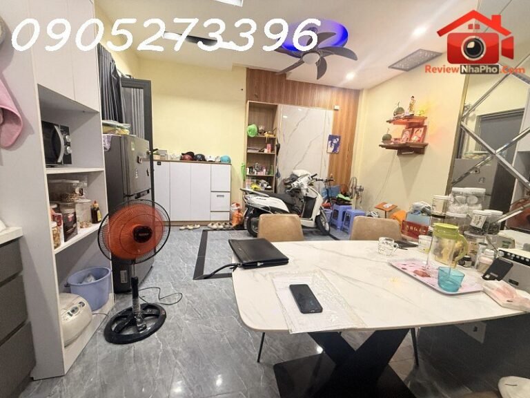 Nhà 3 tầng mới ở ngay khu VIP Cách Mạng Tháng Tám chỉ 4,5 tỷ