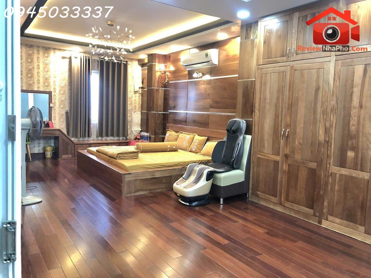 Bán chdv mặt tiền cao thị chính phường phú thuận quận 7 – 200m2 – 58 tỷ