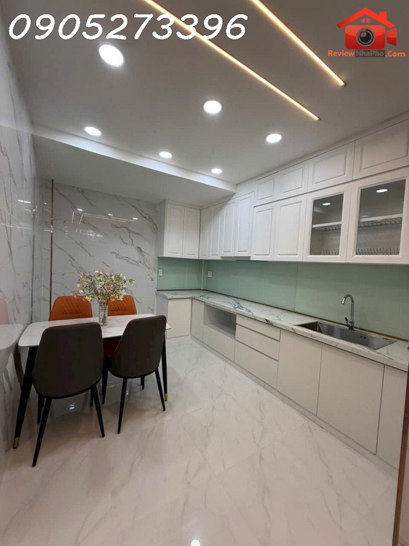 Nhà riêng 30m2 2 tầng hẻm 3m gần chợ Phạm Văn Bạch… – Bán nhà mặt phố Quận Tân Bình – TP Hồ Chí Minh giá 3 – 5 tỷ
