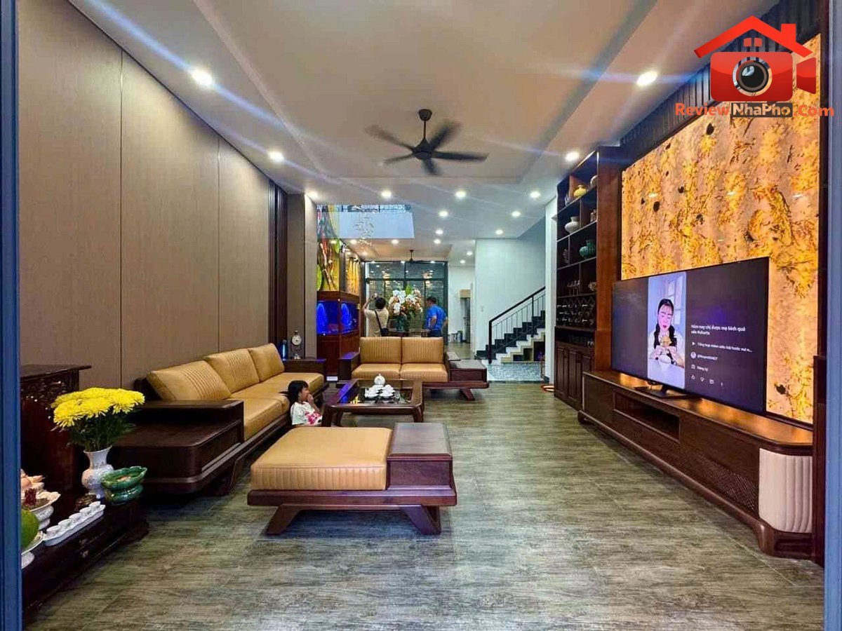 Bán biệt thự sang, đẹp, thoáng, nội thất cao cấp, … – Bán biệt thự Quận 12 – TP Hồ Chí Minh giá 10 – 15 tỷ