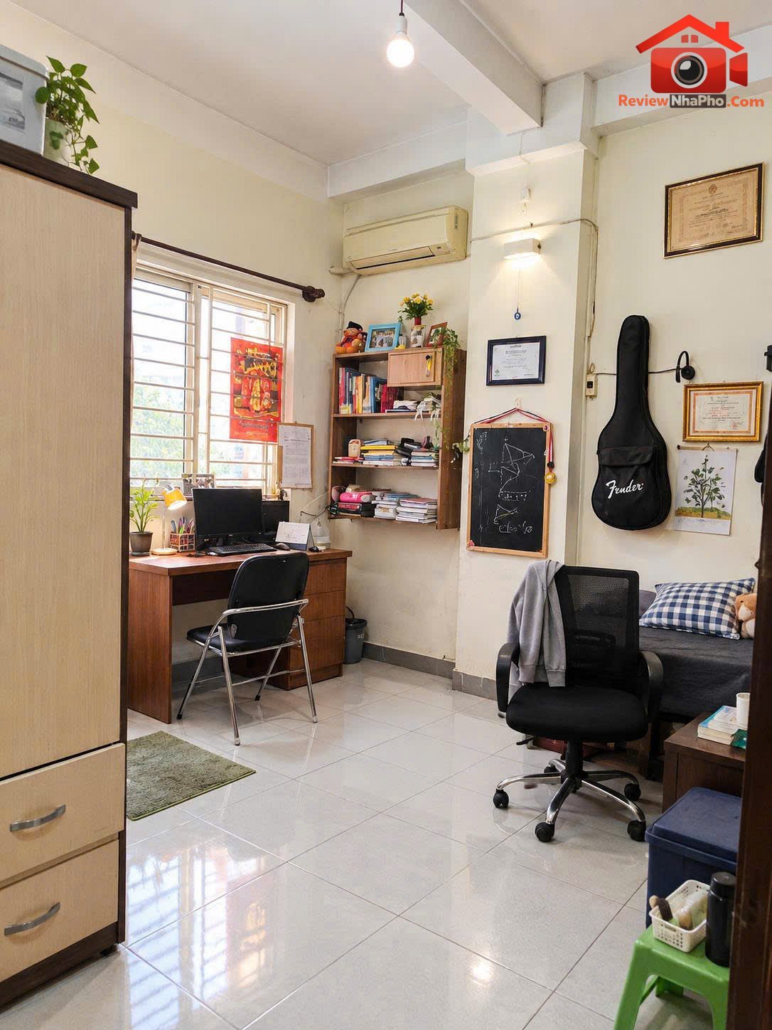 Nhà hẻm ô tô Bùi Viện, Quận 1, 4 tầng, 20 tỷ – nhà đất bất động sản sổ đỏ
