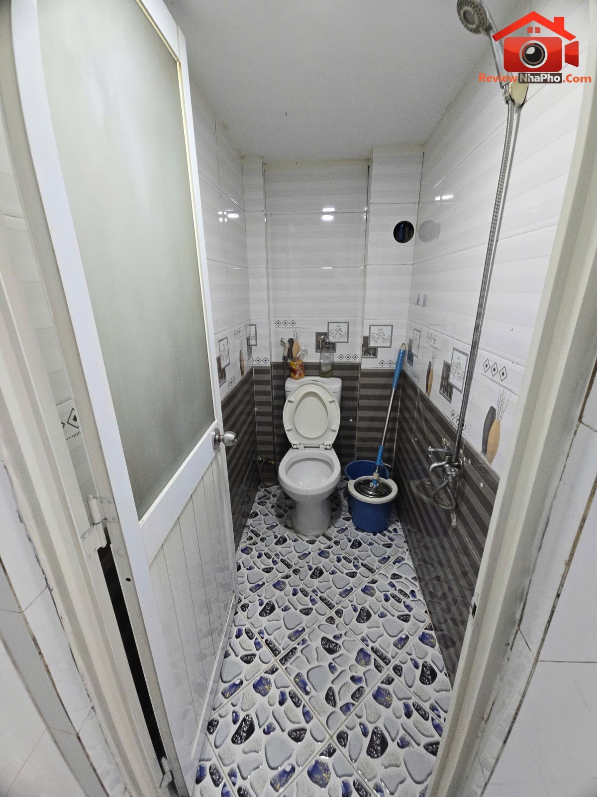 Hẻm xe hơi đỗ cửa Đường 16A giáp Miếu Gò Xoài – Phường cũ Bình Trị Đông B – Quận Bình Tân – Phường mới Bình Trị Đông – Thành phố Hồ Chí Minh 28m2 3.75 tỷ