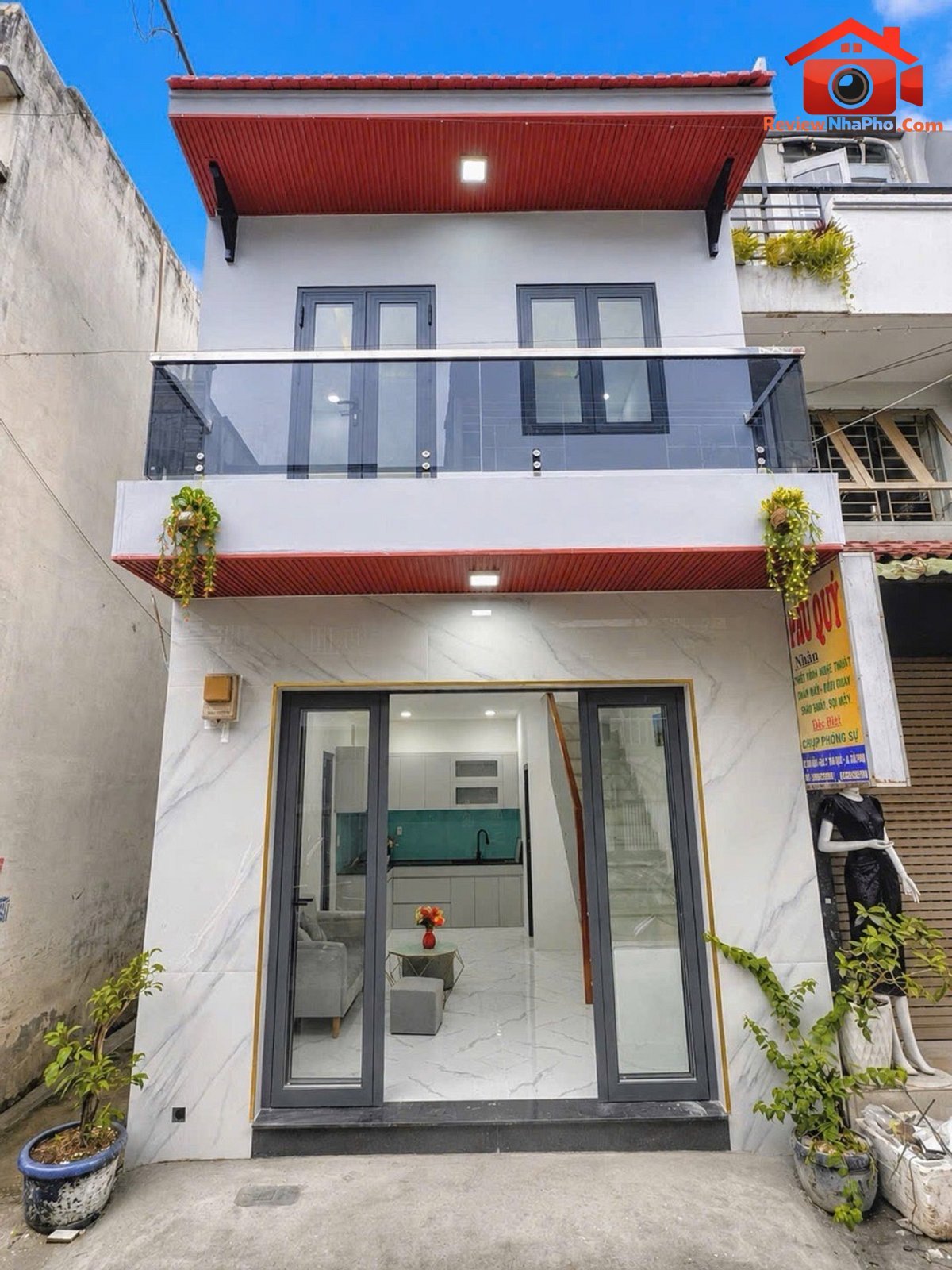 Nhà 2 tầng mới đẹp gần AOEN Mall Tân Phú, giá 3,99 tỷ