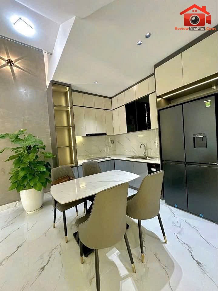 Nhà full nội thất 3 tầng đường dương đức hiền – gần biển Bán nhà đất Đường Dương Đức Hiền – Phường cũ Hòa Minh Quận Liên Chiểu – Phường mới Hòa Khánh – Thành phố Đà Nẵng 72m2 8.29 tỷ