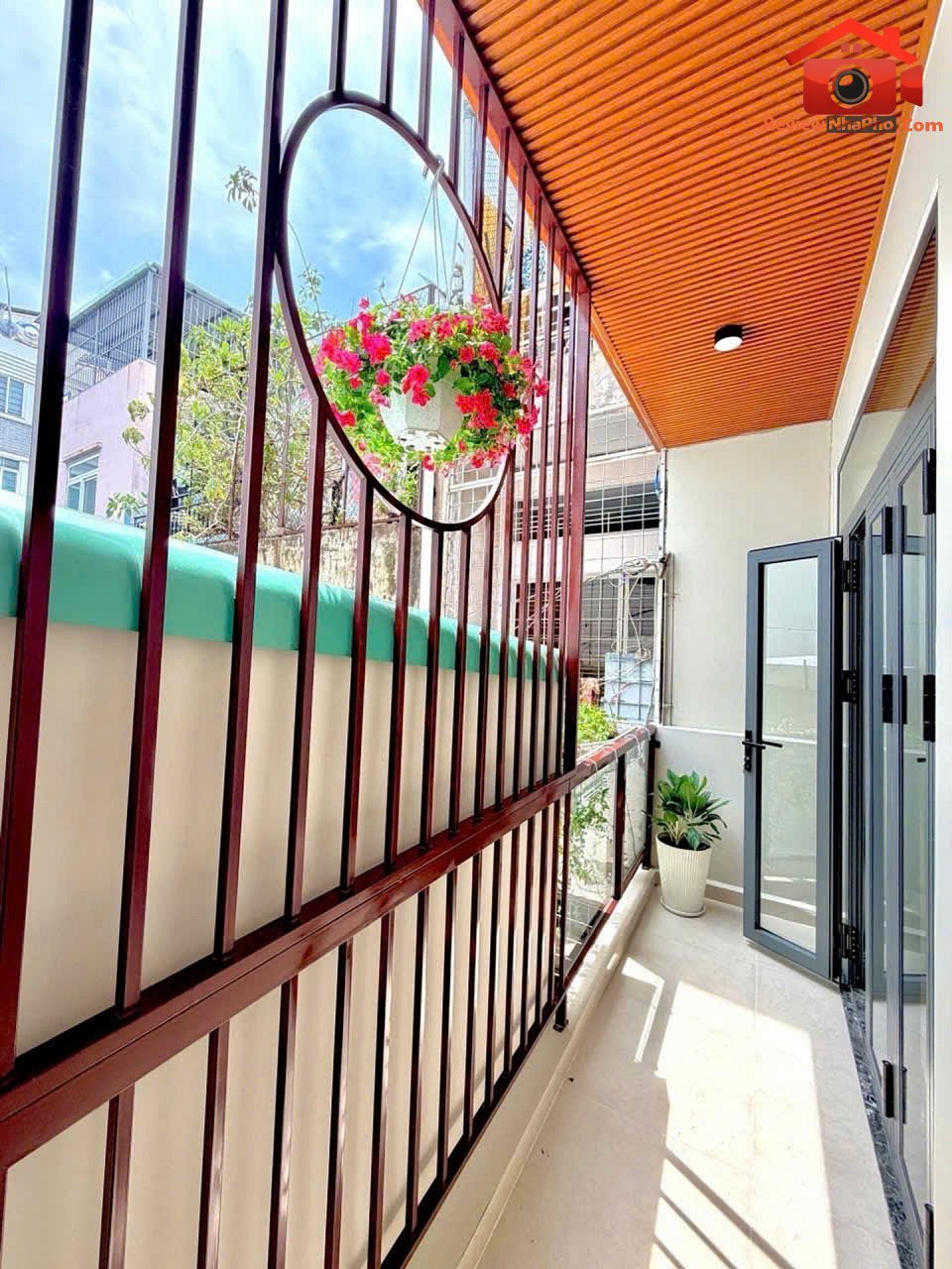 Nhà ngang hơn 8m – 3PN có phòng trệt cho ngư… – Bán nhà mặt phố Quận Tân Bình – TP Hồ Chí Minh giá 5 – 7 tỷ