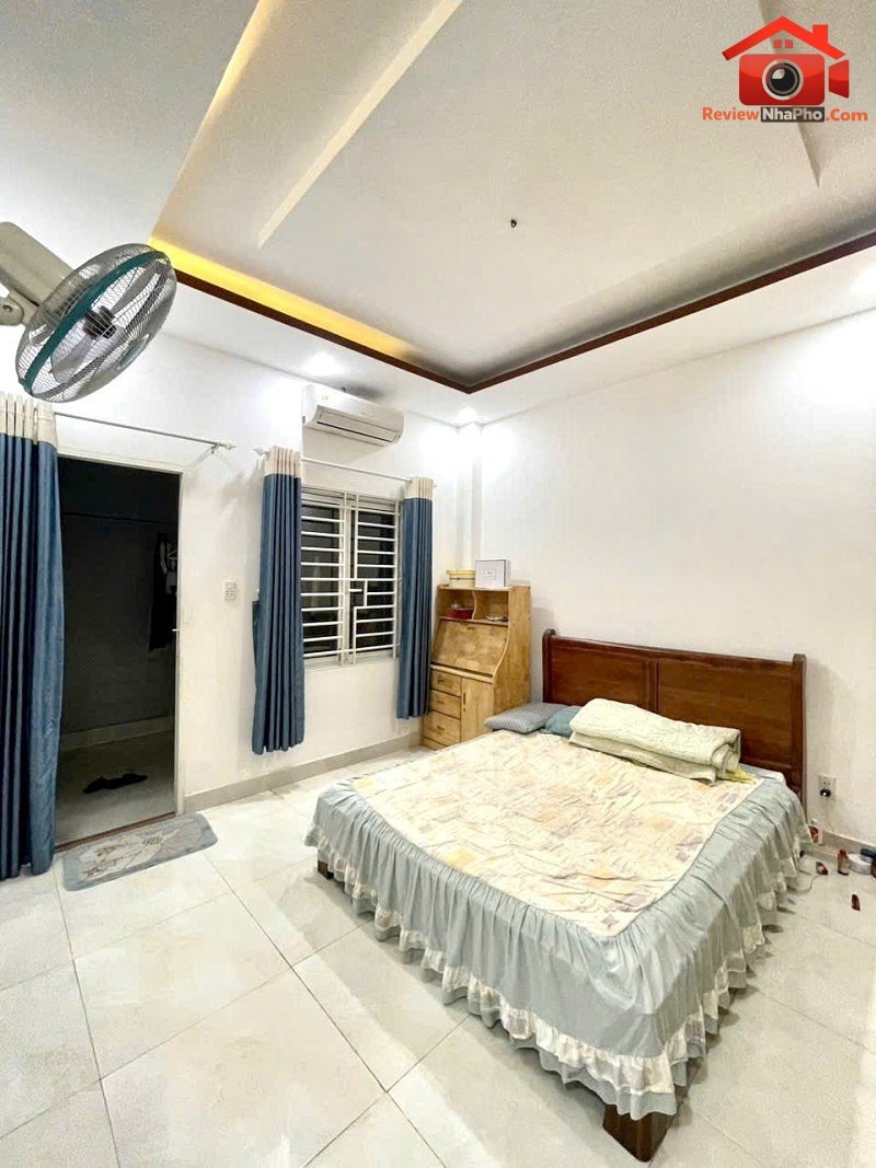 Bán nhà mặt tiền đường 339 Phước Long B Quận 9 TP.HCM giá 11,55 tỷ nhà đất bất động sản sổ đỏ