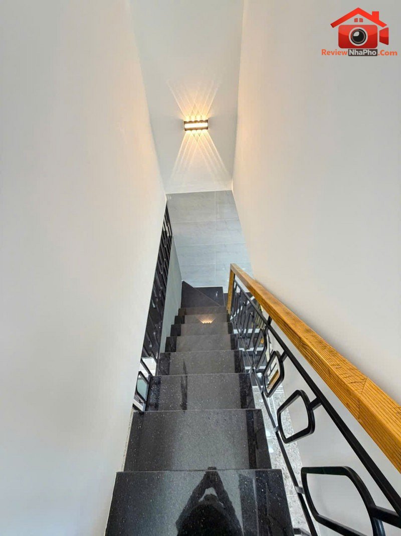 Nhà riêng 36m2 2 tầng mới tinh sát mặt tiền Hoàng … – Bán nhà mặt phố Quận Tân Phú – TP Hồ Chí Minh giá 5 – 7 tỷ
