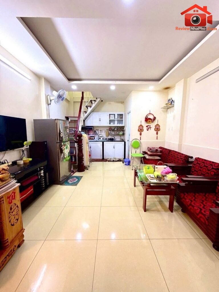 Nhà cách mạng tháng tám, 3 lầu-hẻm xe hơi- giá chỉ 4 tỷ nhỉnh Bán nhà đất Đường Cách Mạng Tháng Tám – Phường cũ 10 Quận 10 – Phường mới 10 – Thành phố Hồ Chí Minh 40m2