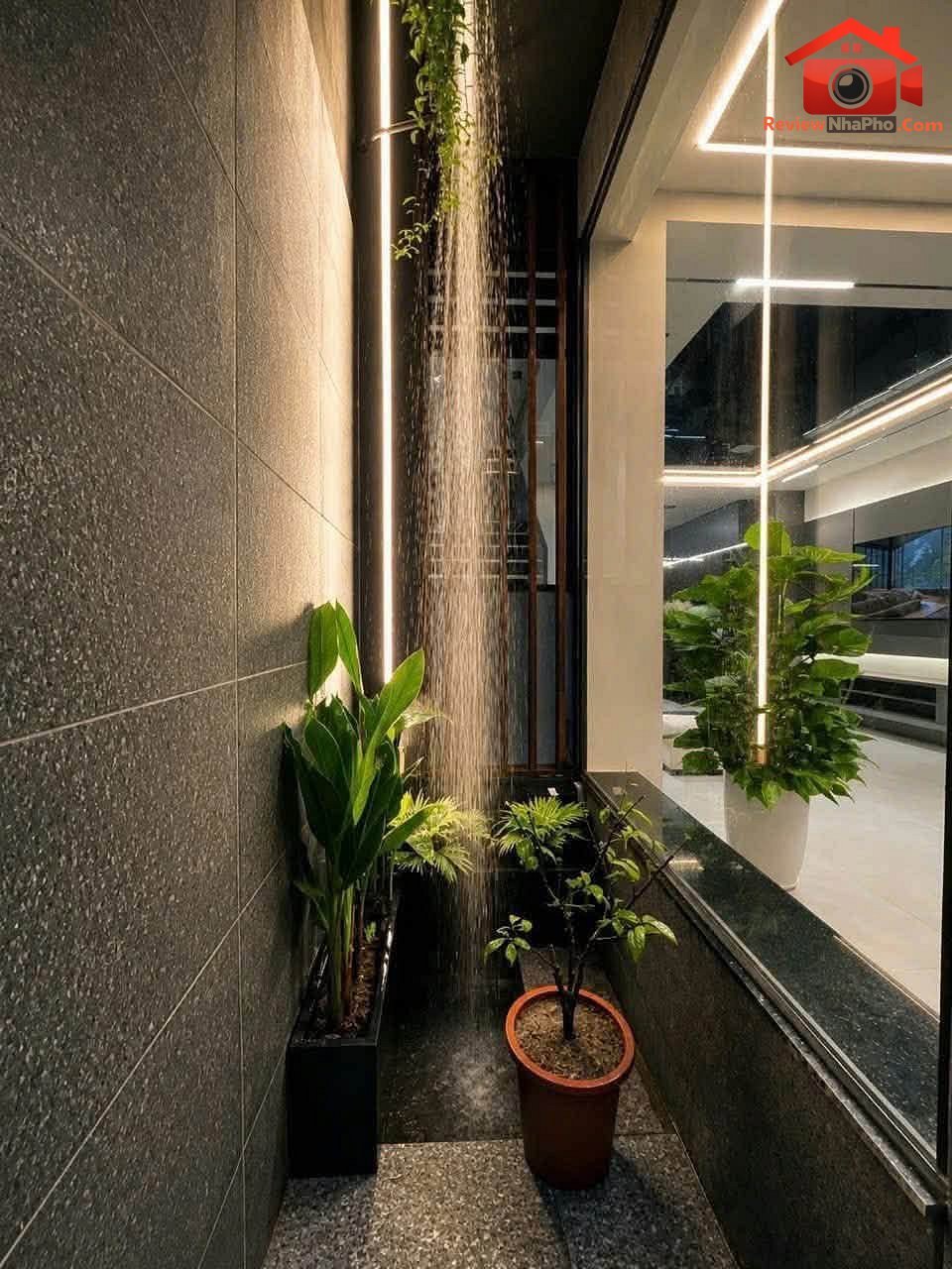 Chính chủ gửi bán biệt thự mini 3/2 quận 10 – 5.2m x 13m giá 14.3 tỷ Bán nhà đất Đường Ba Tháng Hai – Phường cũ 11 Quận 10 – Phường mới 11 – Thành phố Hồ Chí Minh