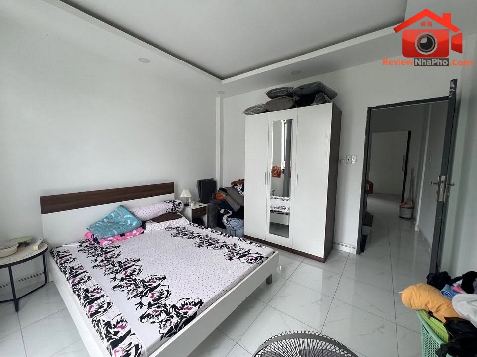 Mặt tiền khu phân lô vip q8 nhà 4 tầng btct- chủ bán định cư nước ngoài Bán nhà đất Đường Hồ Thành Biên – Phường cũ Chánh Hưng Quận 8 – Phường mới Chánh Hưng – Thành phố Hồ Chí Minh 82m2 9.8 tỷ