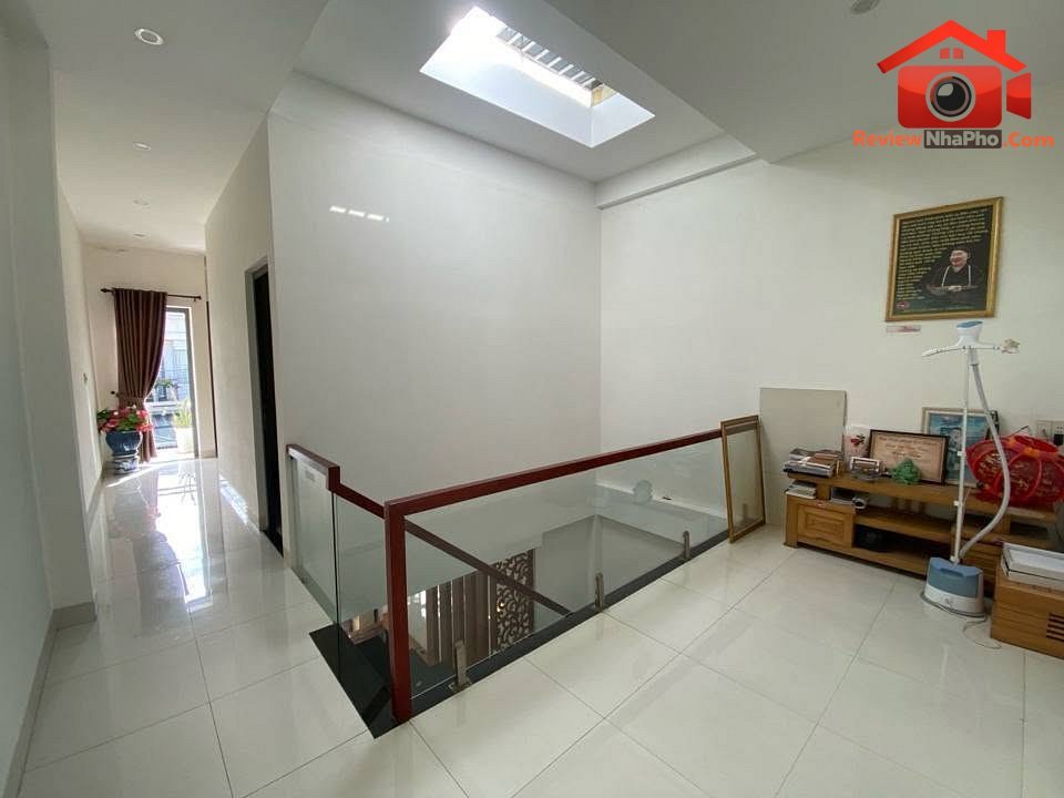 Không phải căn mặt tiền nào cũng đáng mua nhưng căn này có vài điểm khá đáng chú ý – Bán nhà đất Đường Đặng Thúc Liêng – Phường cũ Chánh Hưng Quận 1 – Phường mới Chánh Hưng – Thành phố Hồ Chí Minh 72m2 – 9.8 tỷ