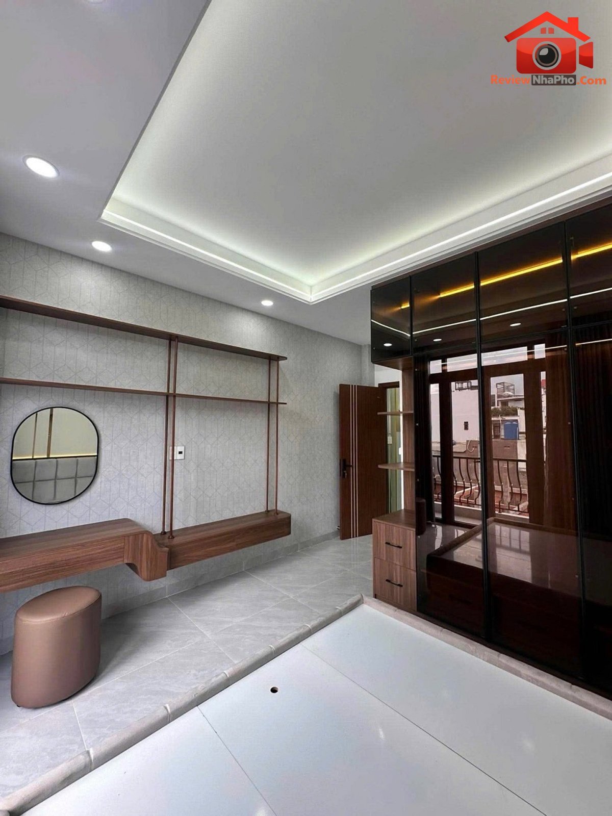 Hà 5 tầng có thang máy hẻm 8m ô tô đậu đỗ ngày đêm… – Bán nhà trong ngõ, hẻm Quận Tân Phú – TP Hồ Chí Minh giá 7 – 10 tỷ