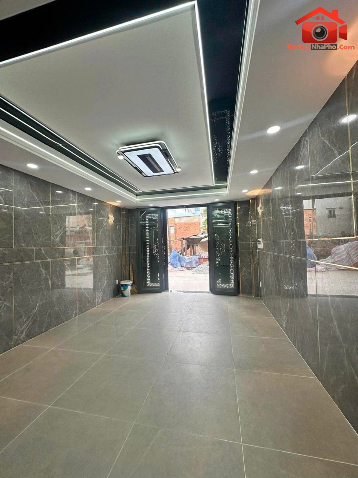 Hà 5 tầng có thang máy hẻm 8m ô tô đậu đỗ ngày đêm… – Bán nhà trong ngõ, hẻm Quận Tân Phú – TP Hồ Chí Minh giá 7 – 10 tỷ
