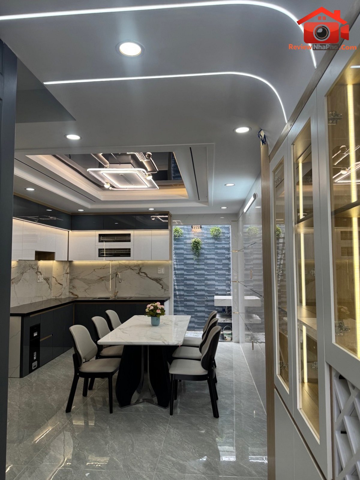 Nhà đẹp 4 tầng thang máy xịn sò giá chỉ 8,2 tỷ đườ… – Bán nhà trong ngõ, hẻm Quận Bình Tân – TP Hồ Chí Minh giá 7 – 10 tỷ