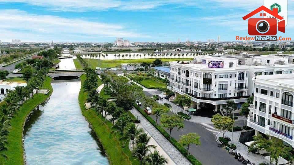 Bán căn hộ Diamond Sky 104m2, 2PN, nhà đẹp, pháp l… – Bán chung cư Quận Thủ Đức – TP Hồ Chí Minh giá 10 – 15 tỷ