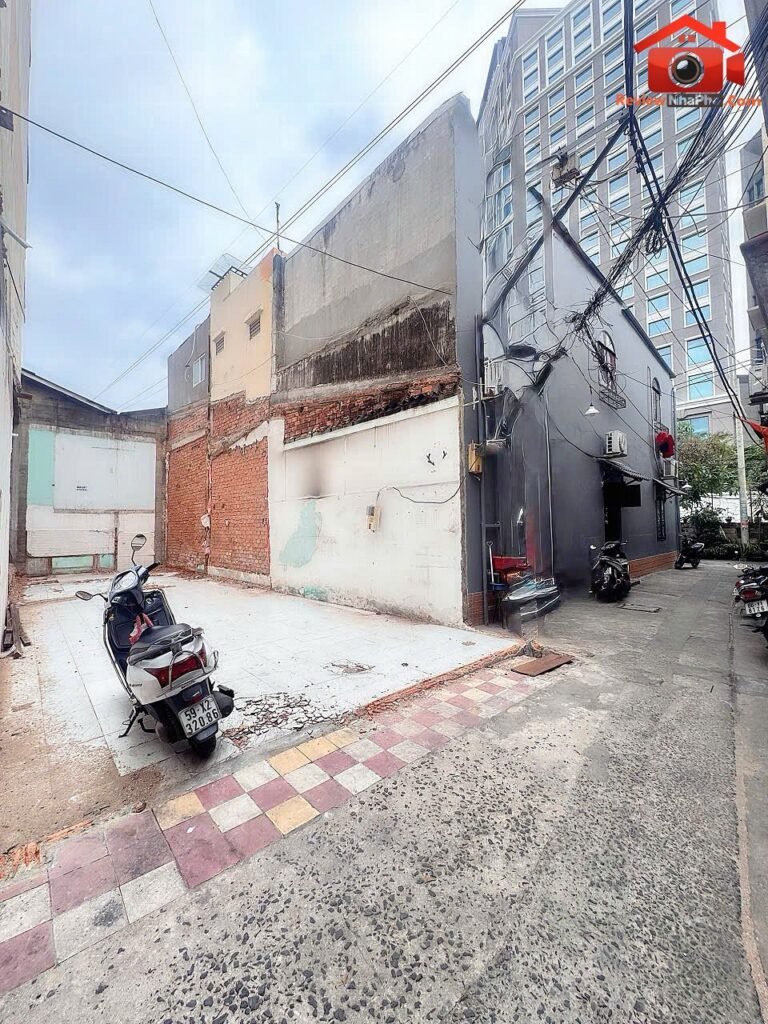 Bán đất hxh đ.phạm viết chánh, p.nguyễn cư trinh, quận 1 – dt 69m2 – giá 14.9 tỷ