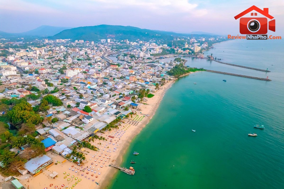 dua-phu-quoc-thanh-trung-tam-hoi-nghi-quoc-te4.jpg