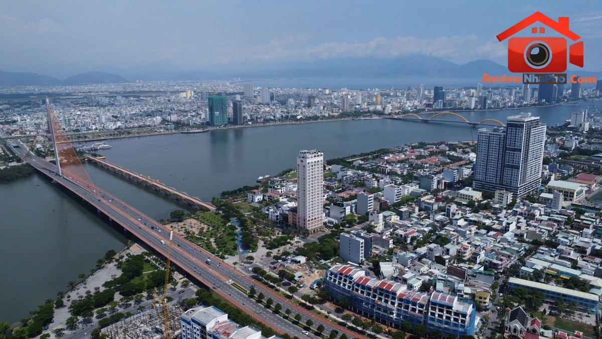 khu-thuong-mai-tu-do-da-nang.jpg